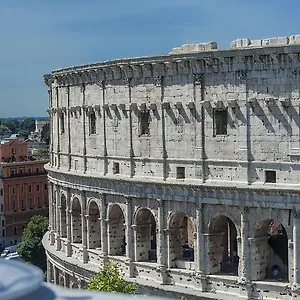 https://colosseum-corner.it-romehotels.com