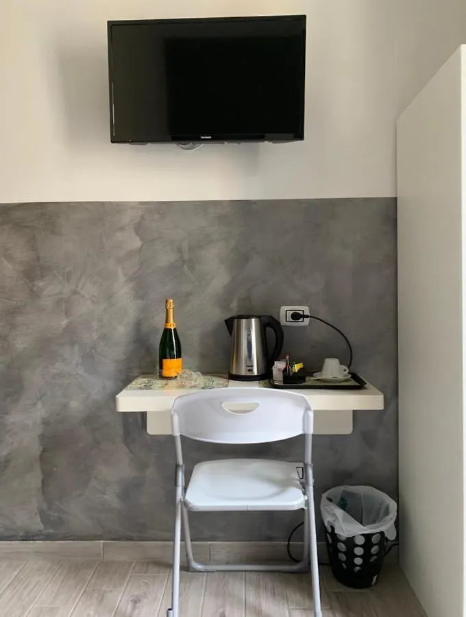 Affittacamere Hotel Joy Napoli